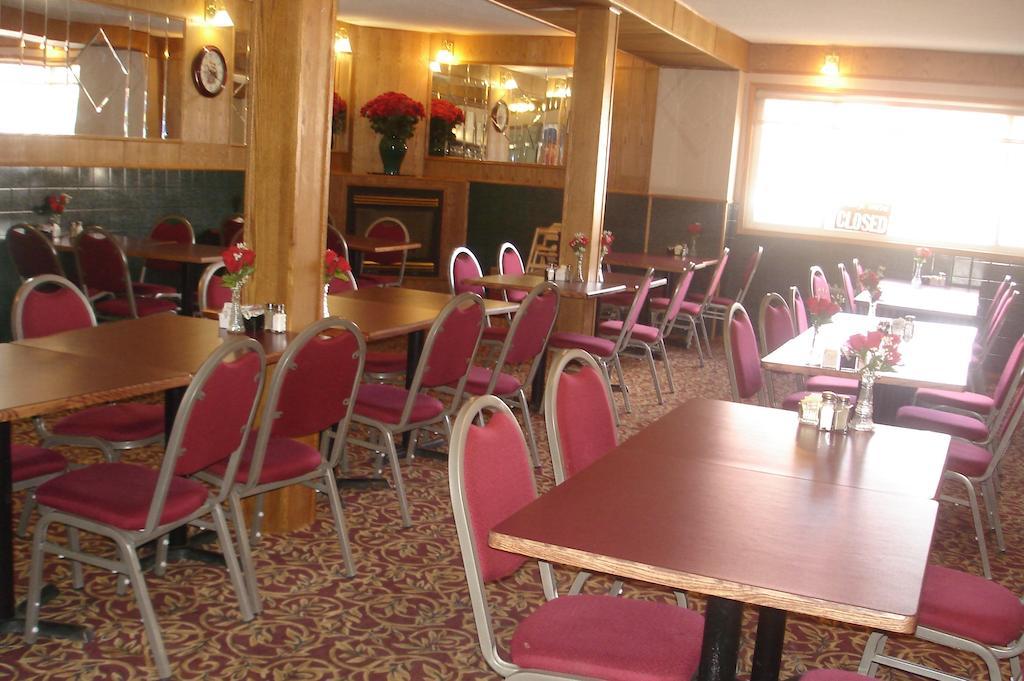 King'S Hotel & Motel By Elevate Rooms Shaunavon エクステリア 写真